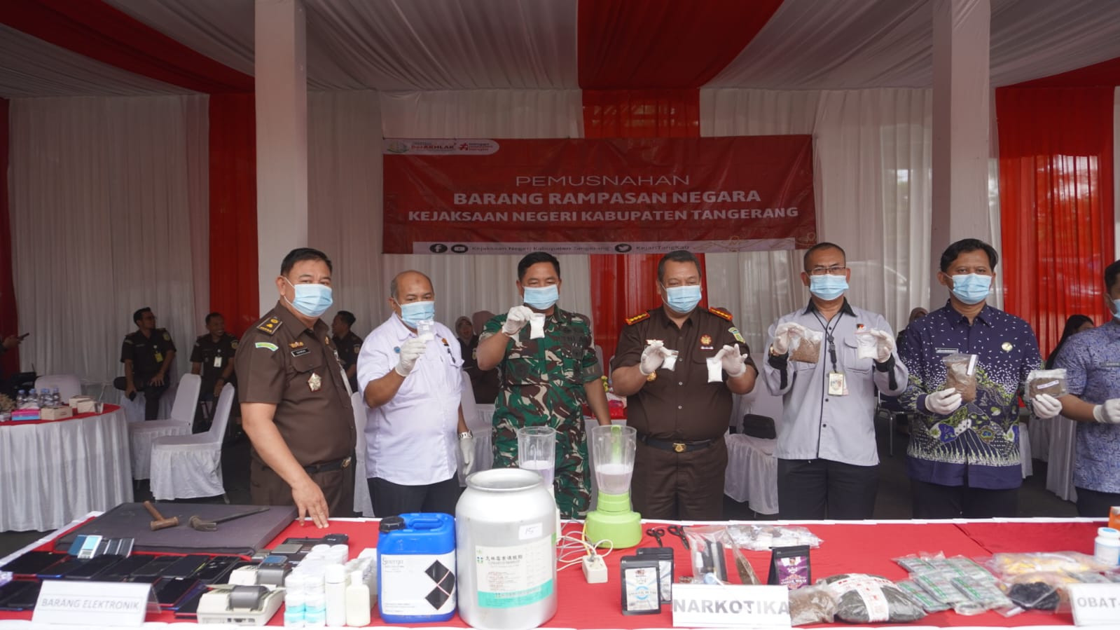 Mayor Inf Tubagus Halim Hadiri Pemusnahan BB di Kejari Tigaraksa