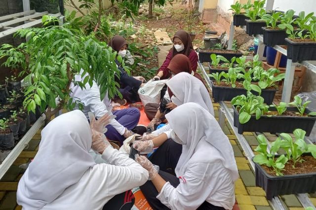 SMK NEGERI 5 KOTA TANGERANG SELATAN DAN SEKOLAH ADIWIYATA