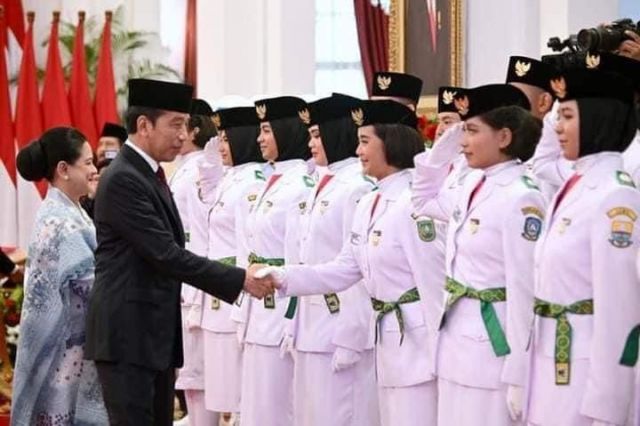 Presiden Jokowi Kukuhkan 76 Anggota Paskibraka Tahun 2023